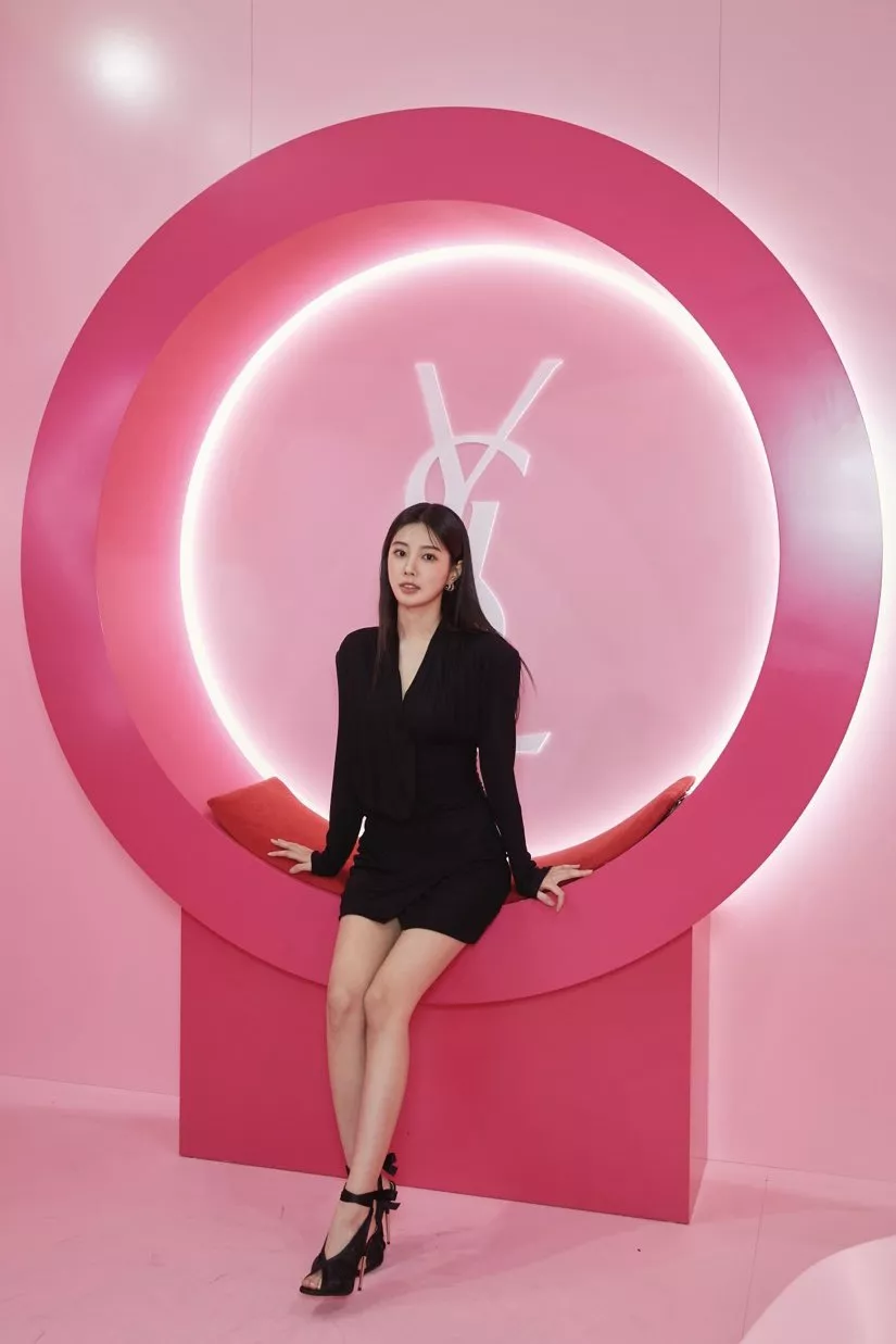 Hyewon - Ex IZ*ONE