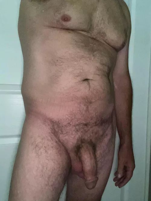 I absolutely love being naked for everyone to see 😊(54)