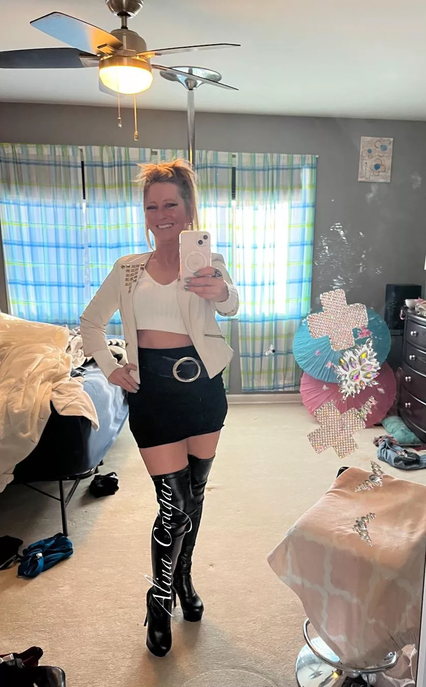 I almost always go dancing in boots