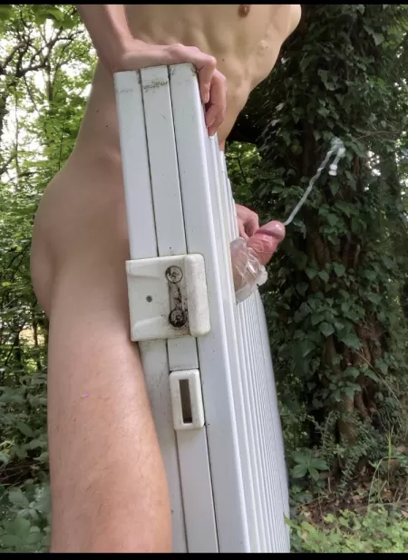 I am a cum addict. I cum at least 3 times a day ๐ฆ๐ฆ๐ฆ. Who else? What are your thoughts?๐