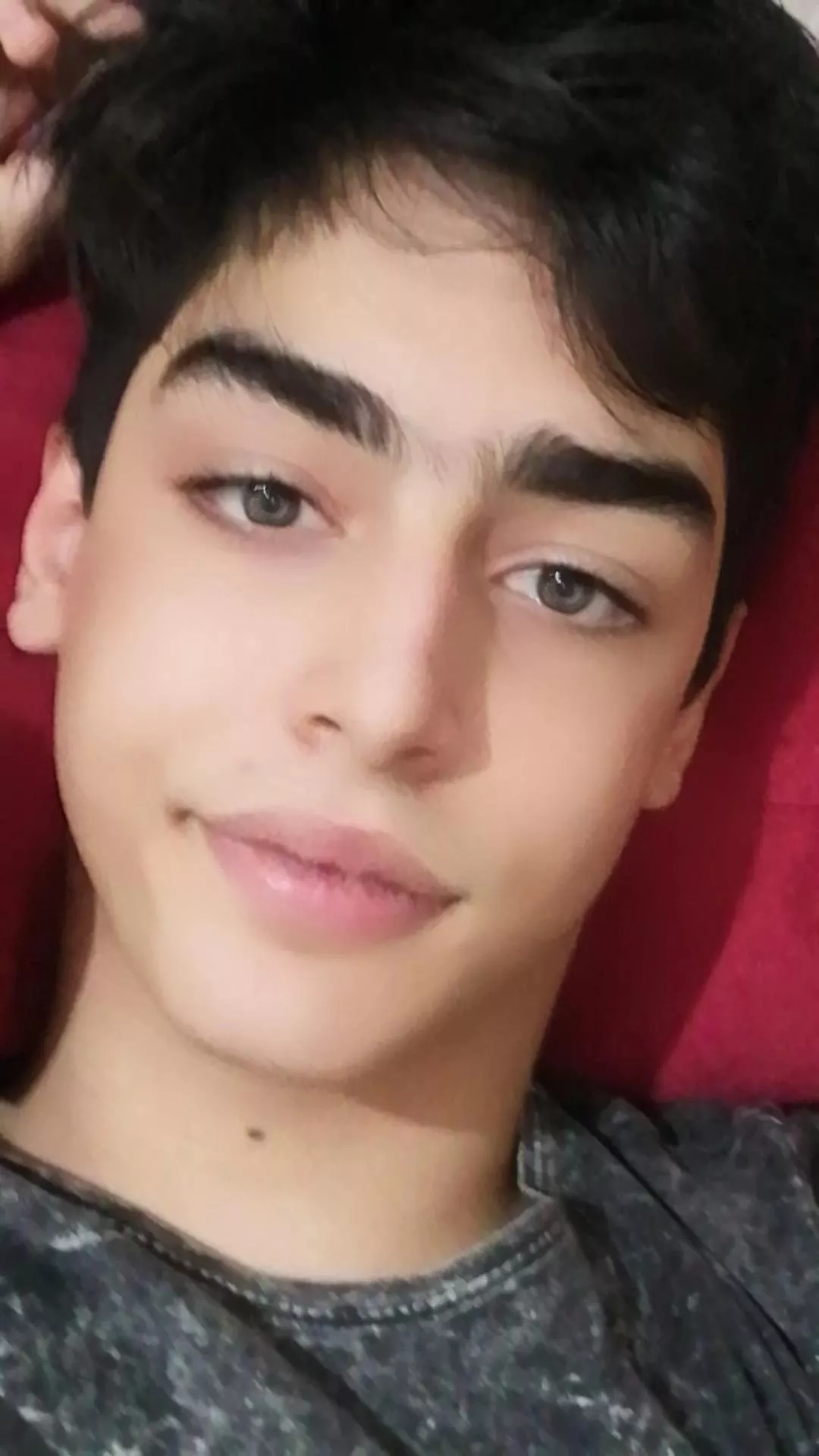 I am beautiful or ugly🙃