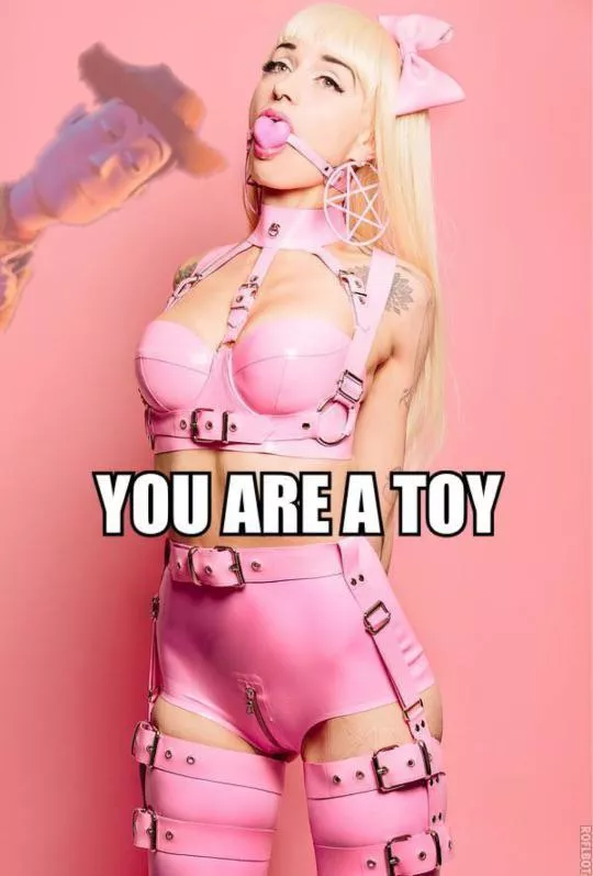 I am Master Kaz‘s toy! I am Master Kaz‘s toy!