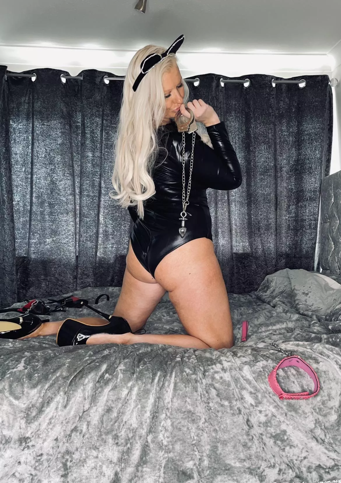 I bet I can get your ass purring like a kitten, best hope my claws don’t come out I bet I can get your ass purring like a kitten, best hope my claws don’t come out