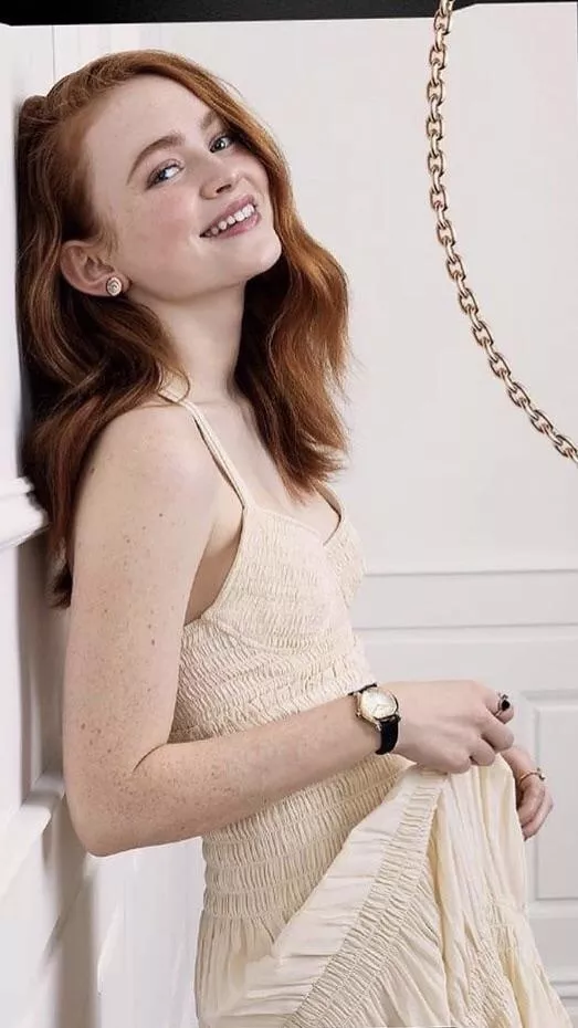 I bet Sadie Sink has the cutest little red bush. ๐ I bet Sadie Sink has the cutest little red bush. ๐