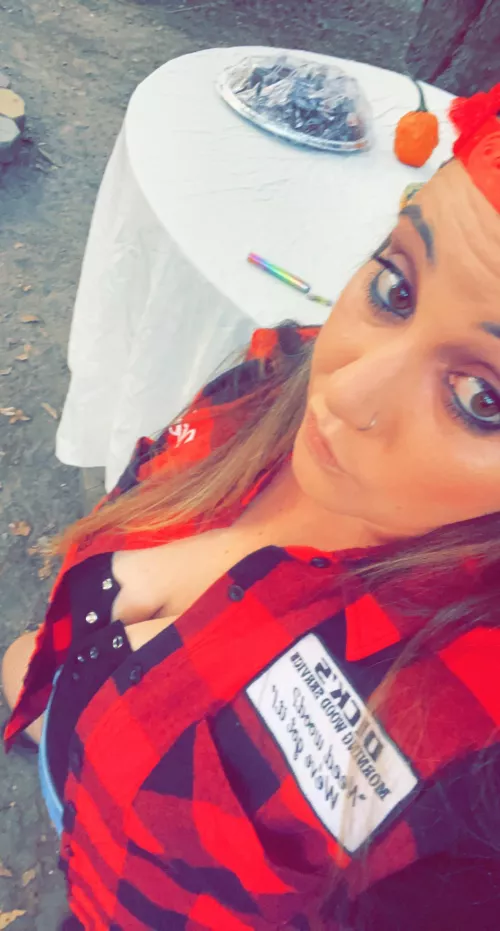 I can be your trick or treatπππ