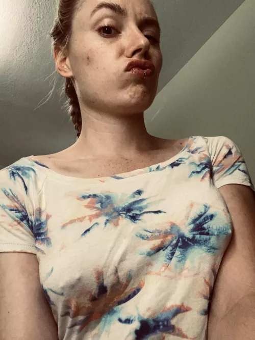 I can never take a selfie with a straight face lol