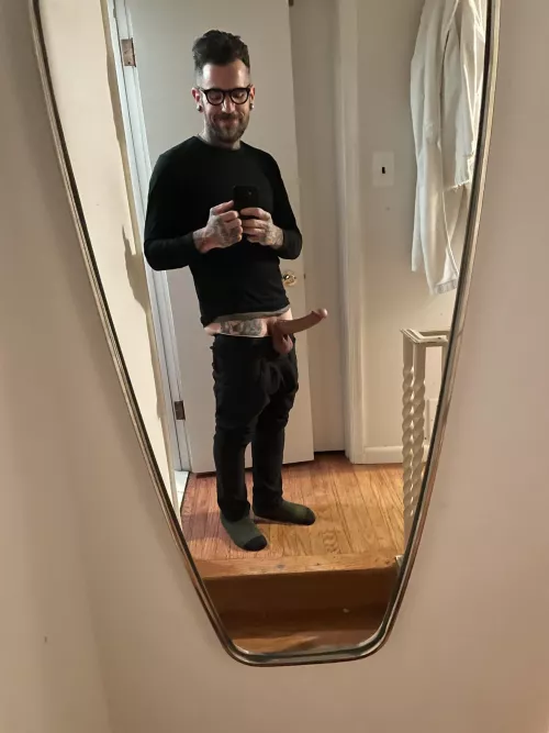 I could be your towel holder, unless you have a better idea