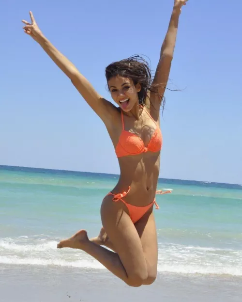 I could stare at Victoria Justice all day