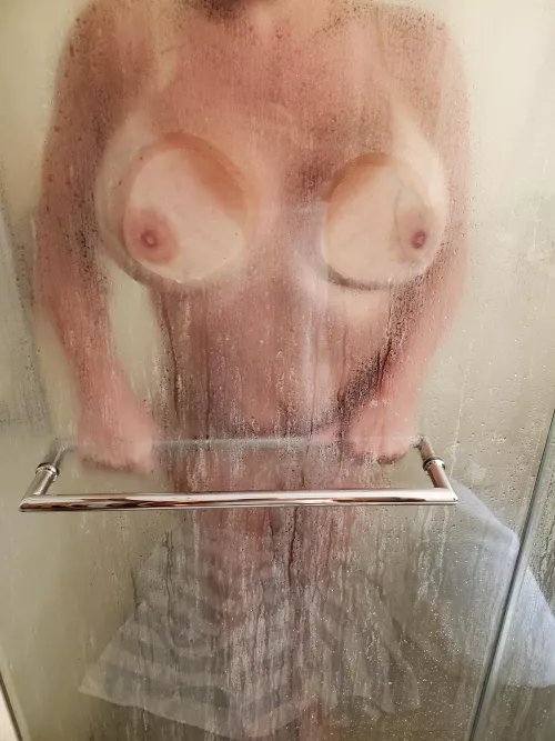 I could use and extra hand in hereπ¦(f36)(oc)