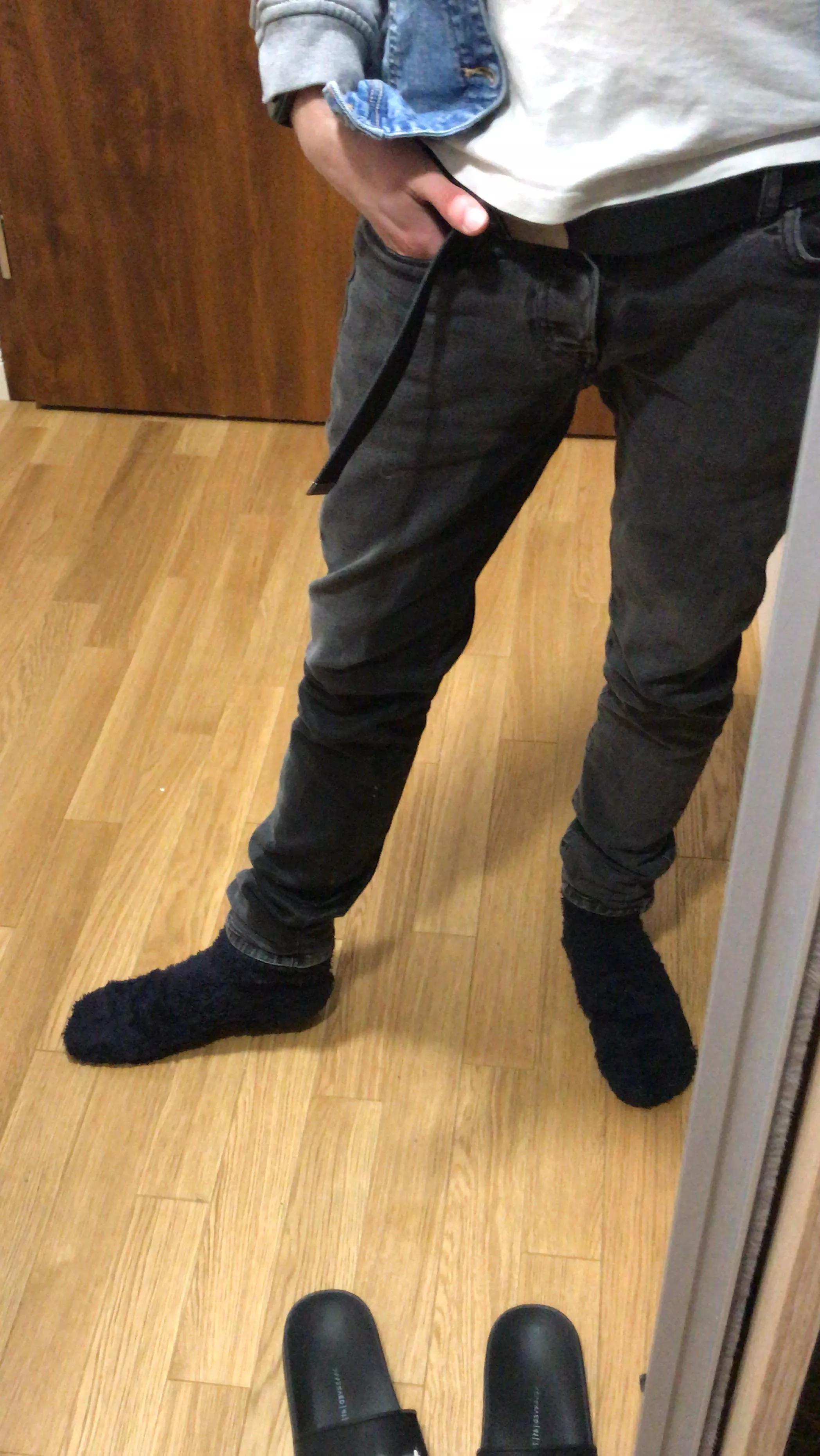 I couldnt hold it after club 😩