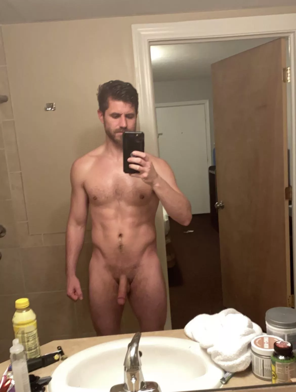 I dare you to have a good day today M33