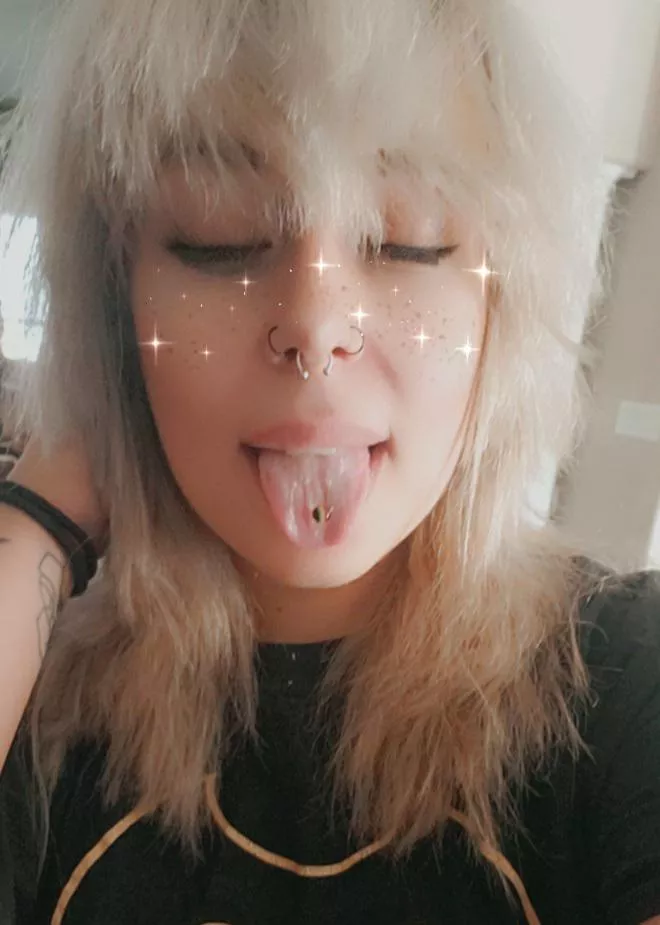 I decided to keep it this color for a couple weeks! 😘