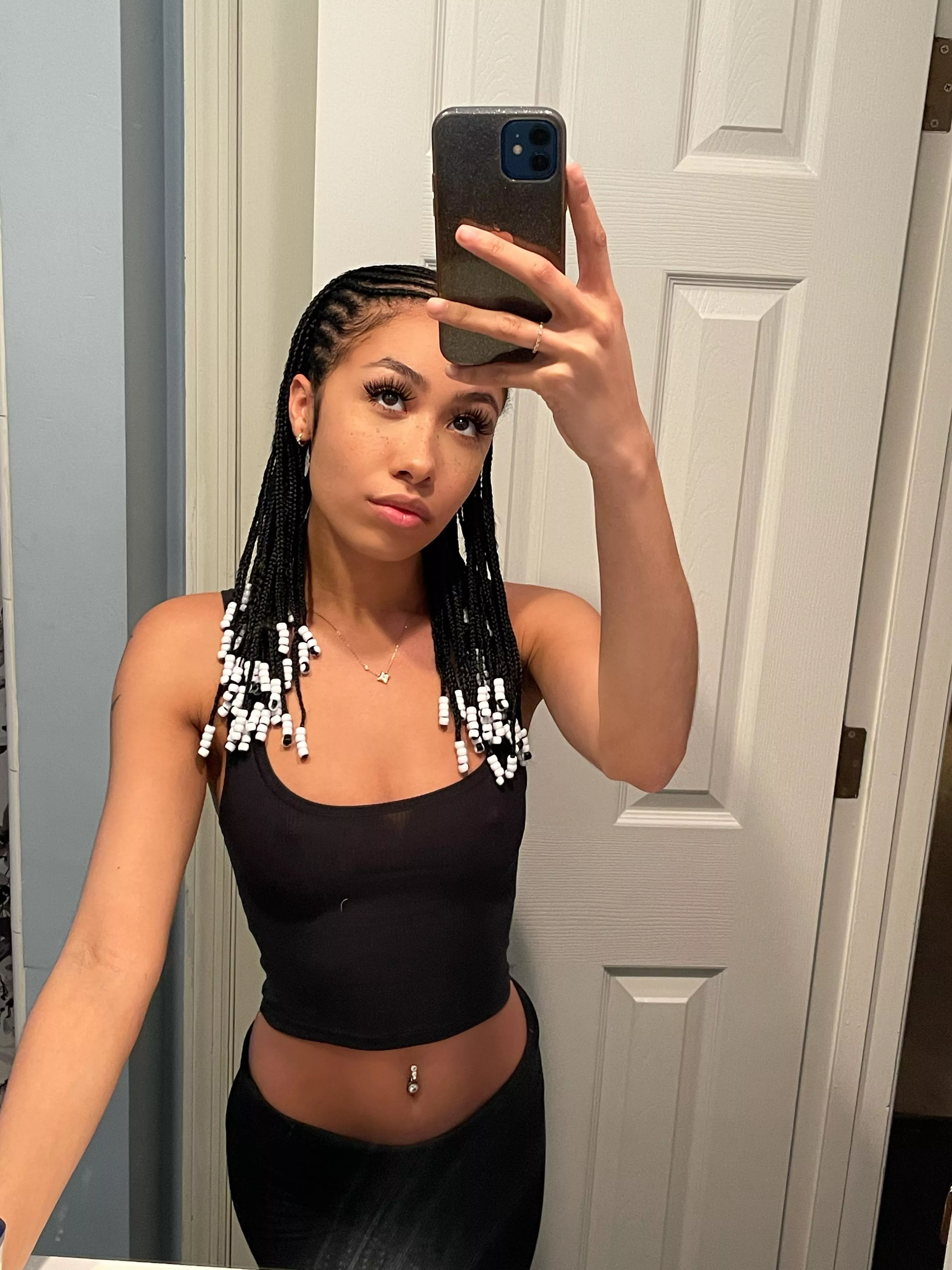 I did my hair (: do you like it?