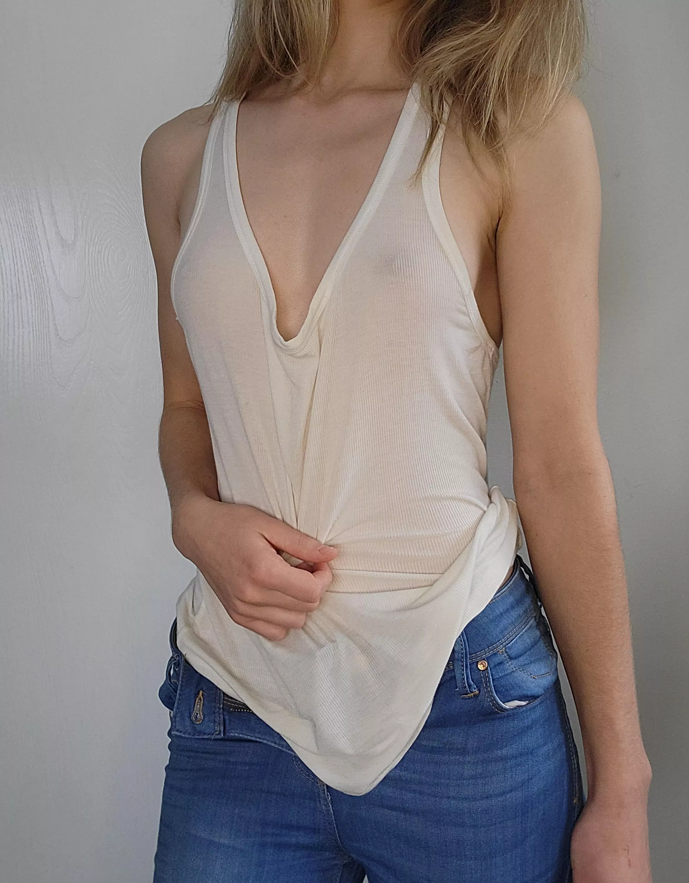 I didn't realize how much my roommates could see until I looked in the mirror 😅