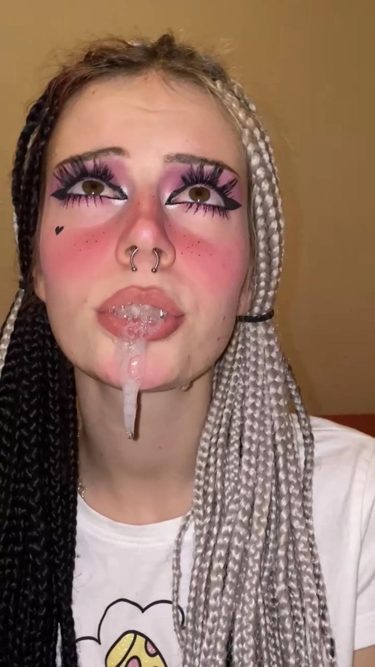 I don’t gag, I just want to lube it🍆