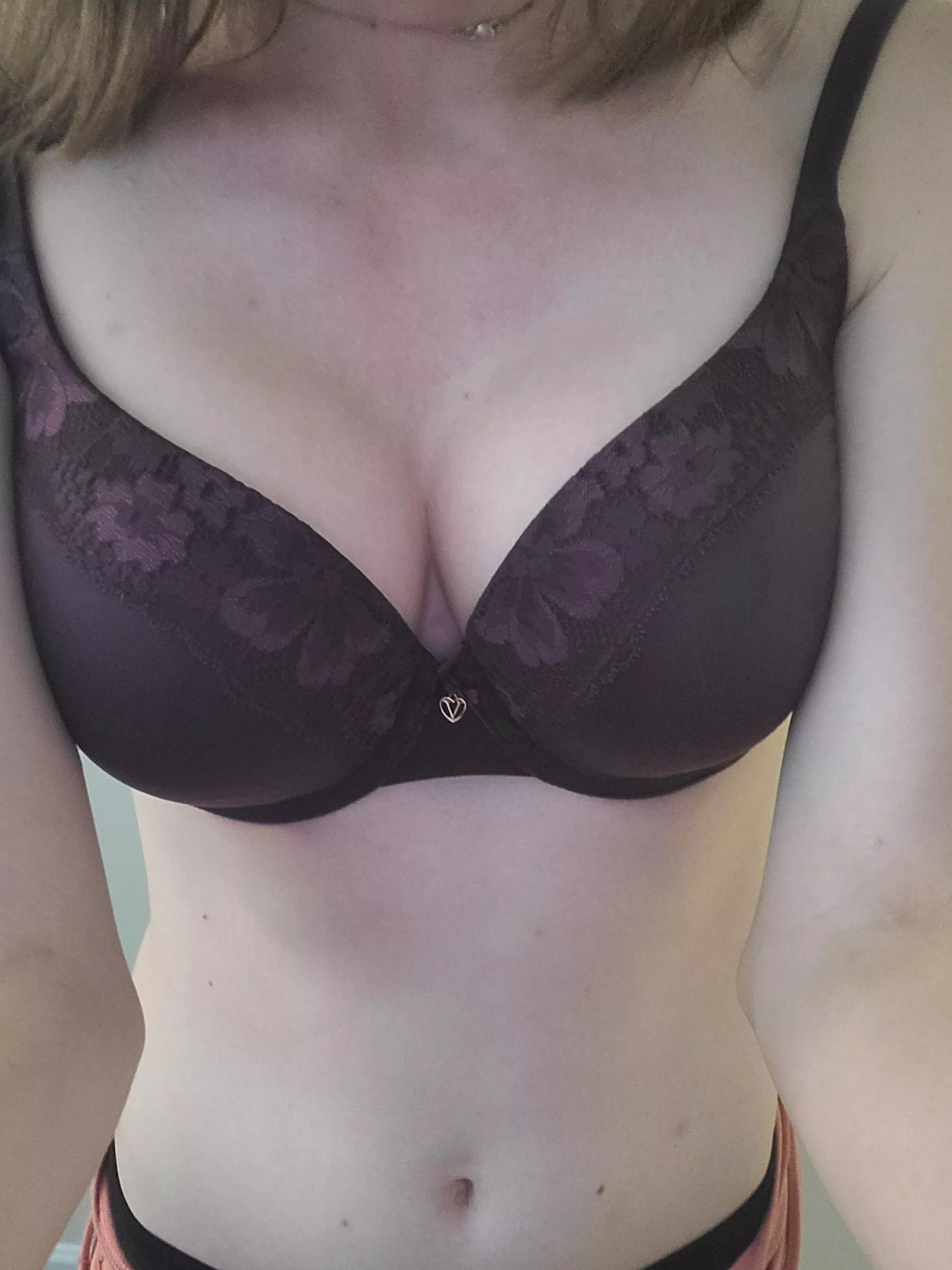 I don't know what feels worse, getting measured for a bra and being told you're a 32DDD. Or trying on a 32DDD and seeing that it fits. Either way, my life as a sissy is rough 😫 I don't know what feels worse, getting measured for a bra and being told you're a 32DDD. Or trying on a 32DDD and seeing that it fits. Either way, my life as a sissy is rough 😫