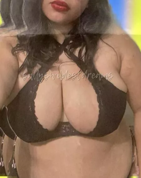 I don’t know why, but I really like this picture ☺️☺️