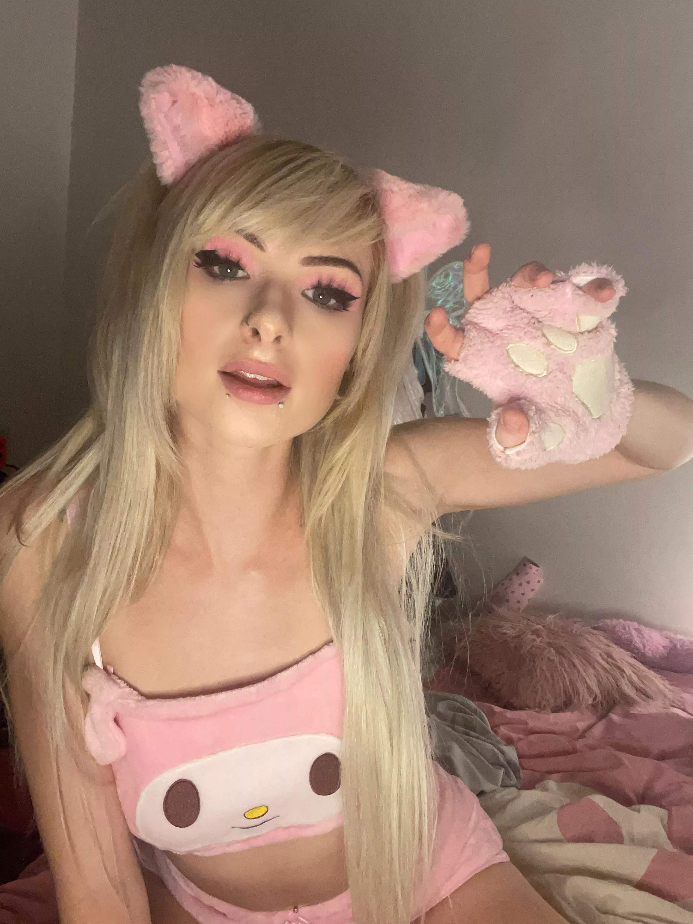 I don’t say nyaaa~ I say rawr xD