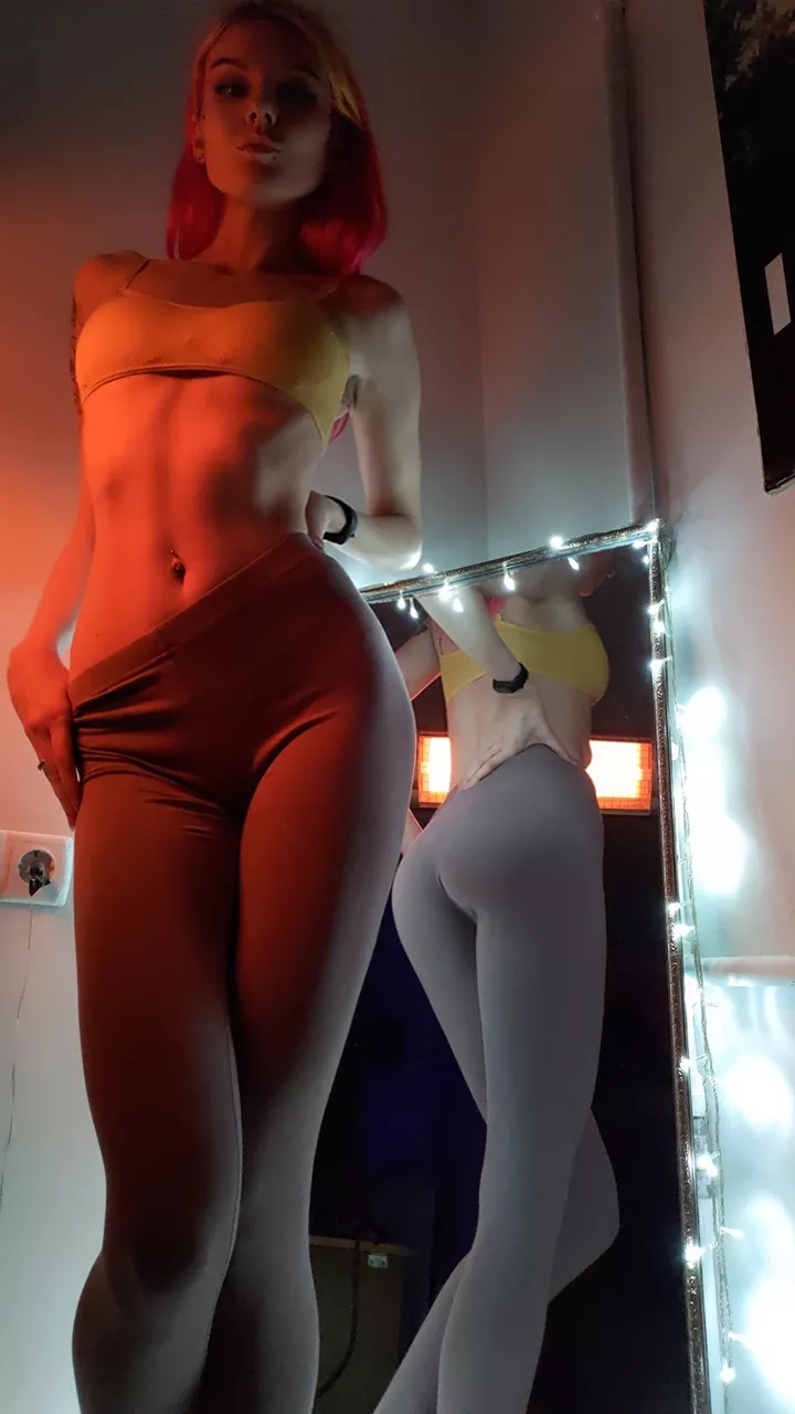 I feel like a lizard on this pic haha