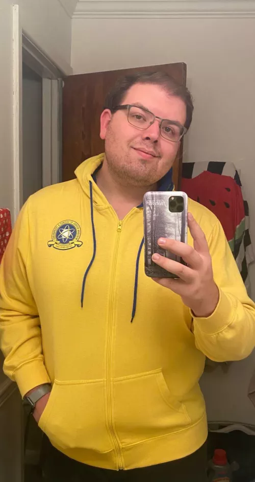 I fit into this hoodie from 4 years ago now that I’ve lost 90 pounds