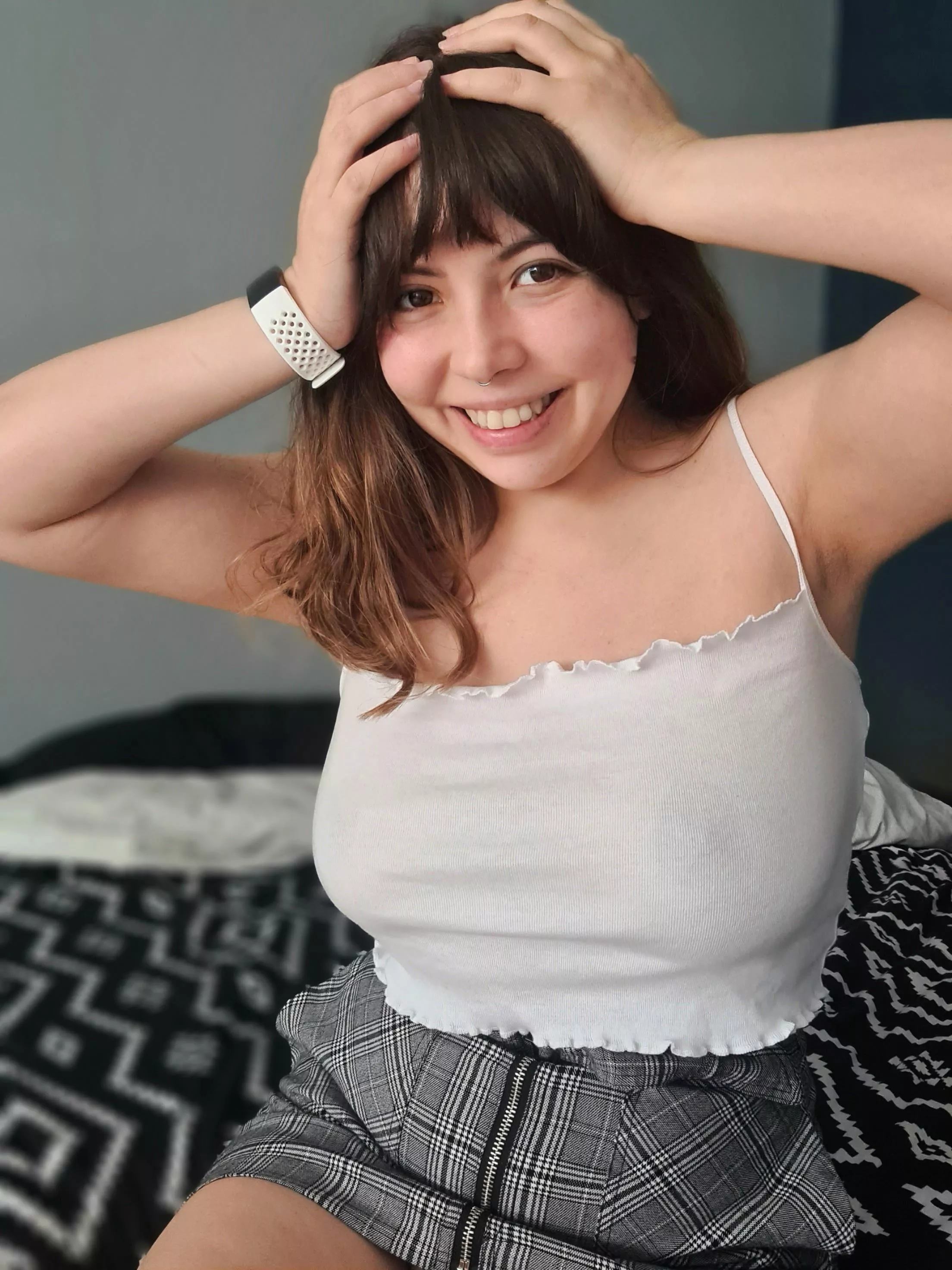 I forget this top is so sheer 🍒