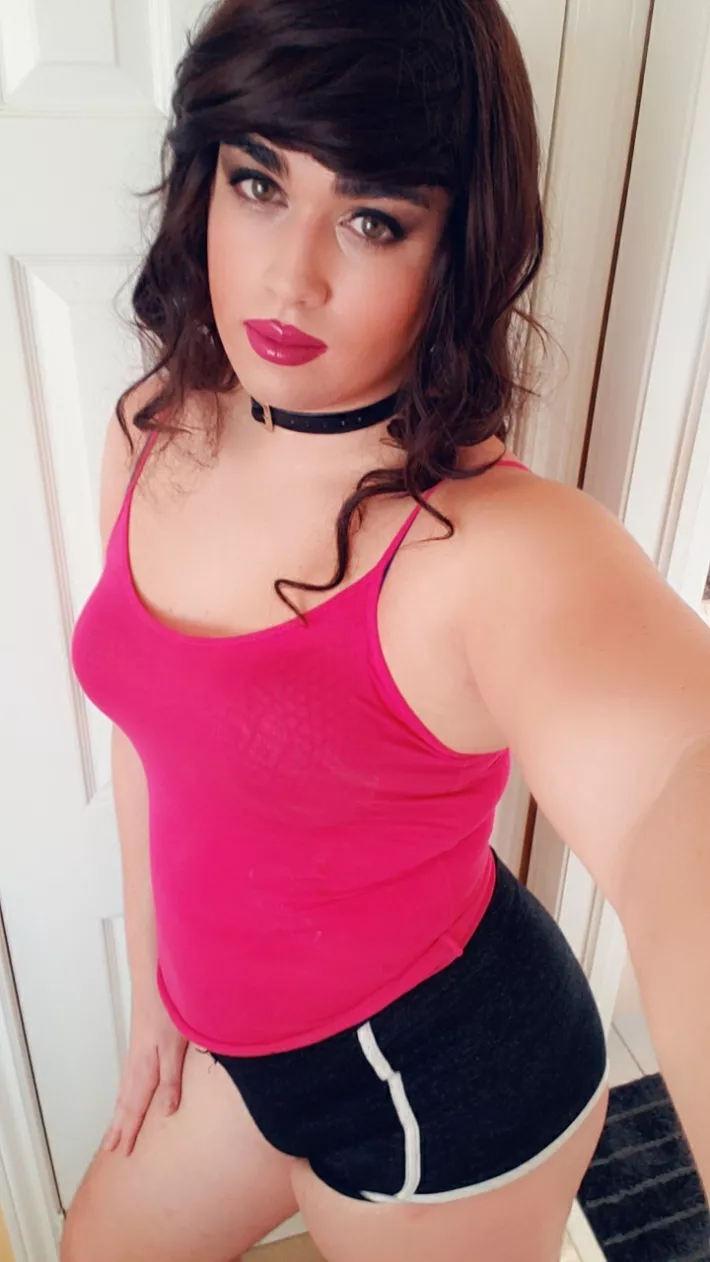 I forgot to tell you all, my lunch with ny dad was rough at first he thought I was the waitress. After that he was asking me a lot of questions especially about my sex life regarding guys. Finally he still is a little confused but he did tell me he alway