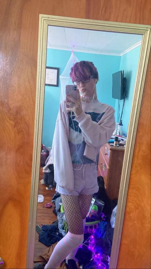 i go back to december all the time 🤍 (dec 2021 tb)