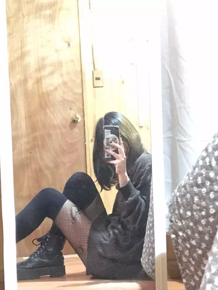 I go from sad boy to dorky goth chick 🖤 at least when my parents aren’t at home😅