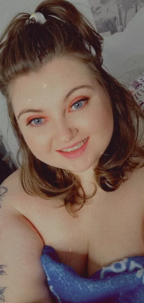 I got a new hair scrunchie 😍