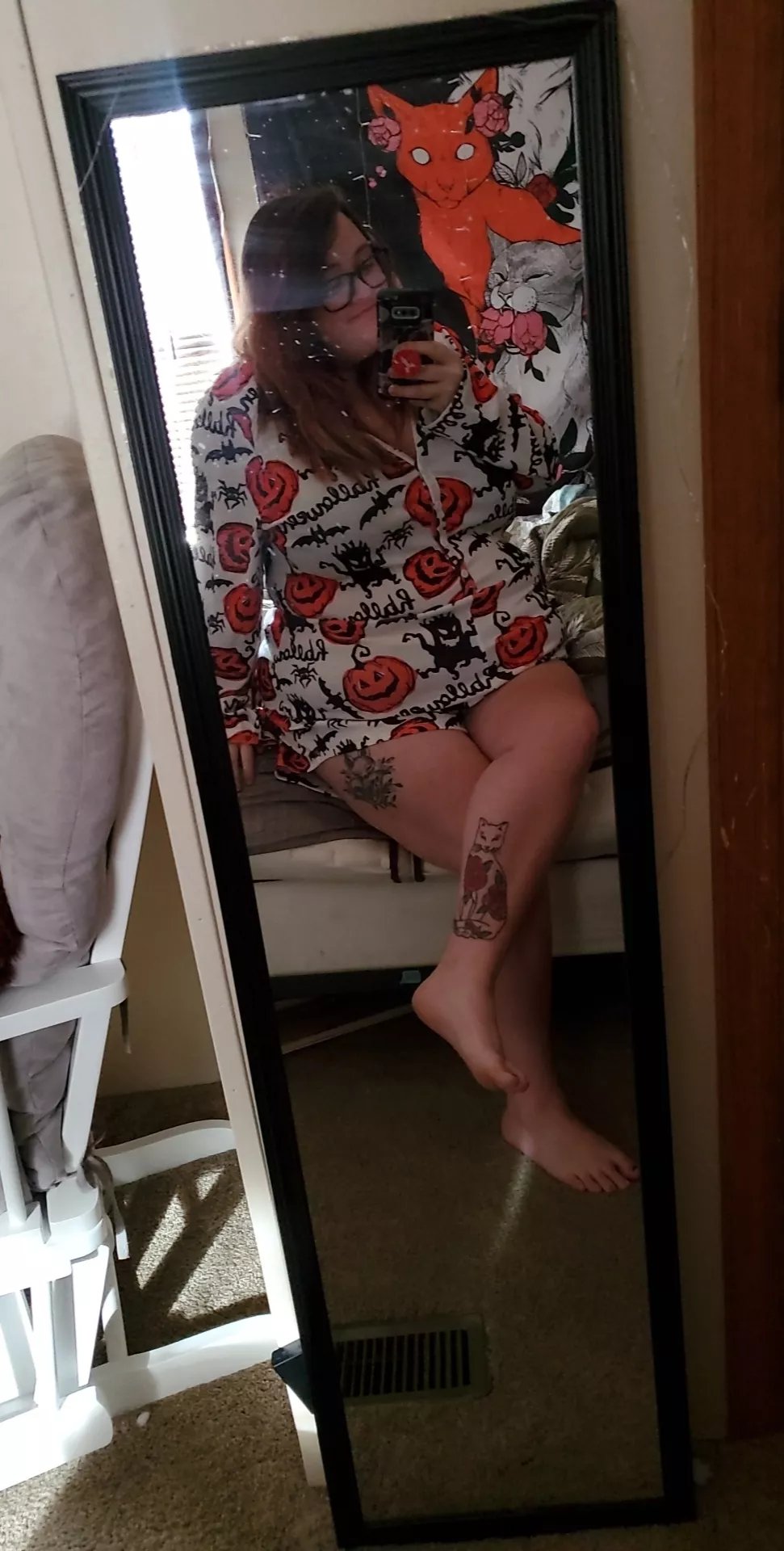 I got a new onsie from shein and it makes me so happy🎃