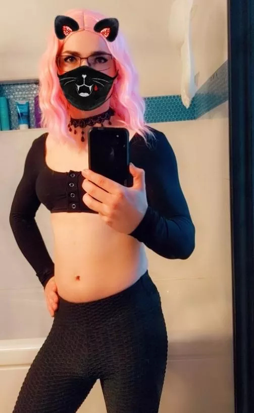 I got pink hair😊 I got pink hair😊