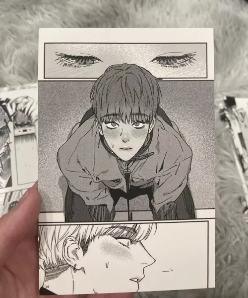 I got this in a pack of 50 manga cards for my wall and I’d like to know where it’s from. Hope to find an answer :,)