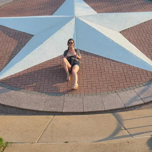 I had cars honking as they drove by on the highway! This was on my way into Texas to film my fourth Texas bukkake video as well! What a slut?! ;)