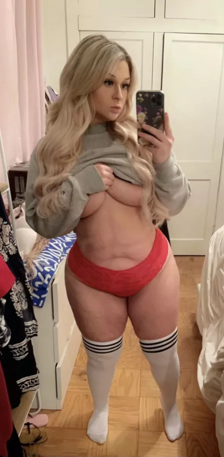 I have a breeding kink. Whatβs yours?