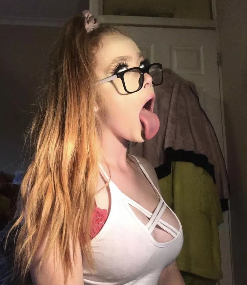 I have a bunch of ahegao pics of girls I know that need tributed. kik: canadianbakem I have a bunch of ahegao pics of girls I know that need tributed. kik: canadianbakem