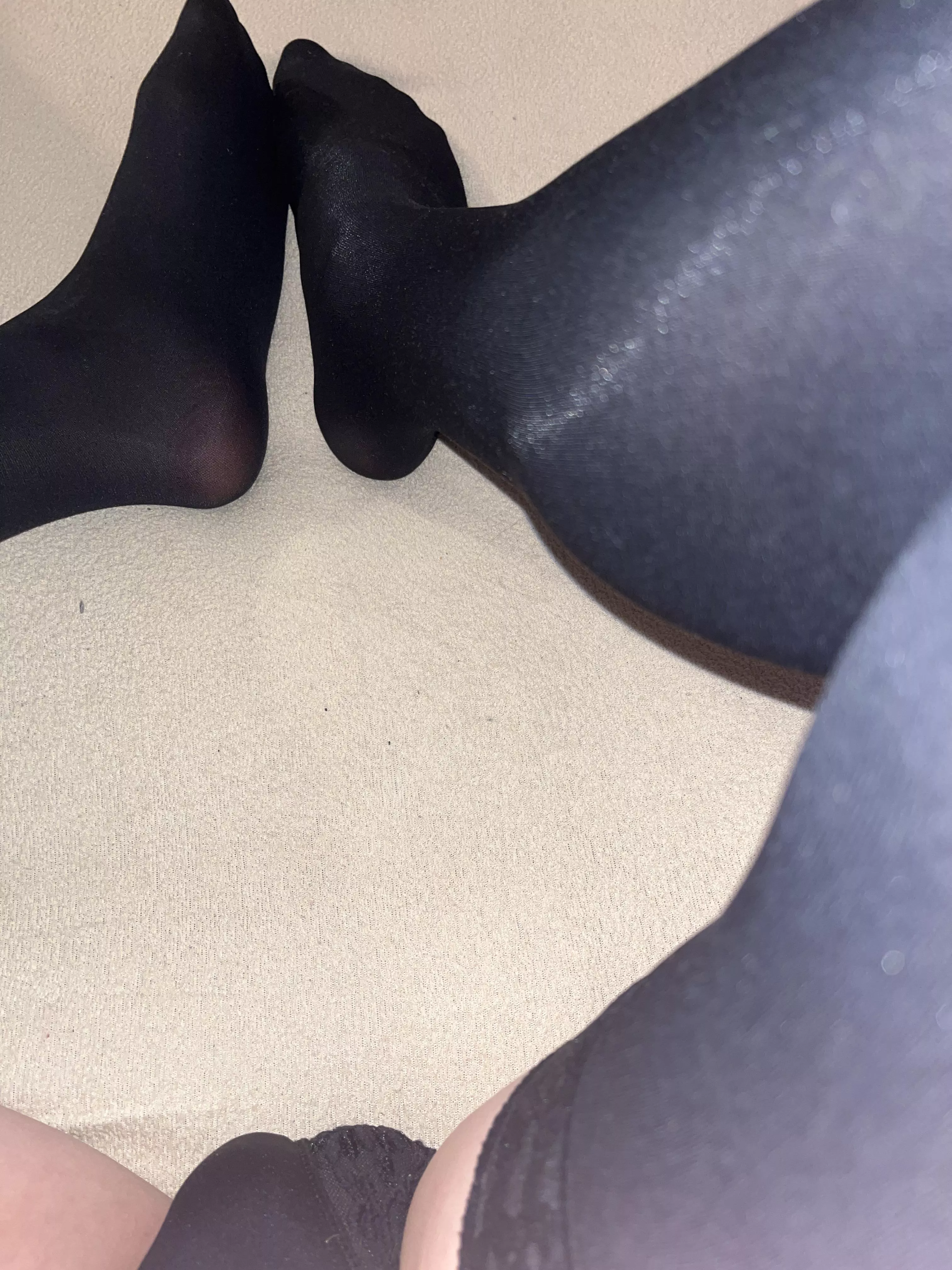 I have free time. Dm me and I’ll take some photos for you