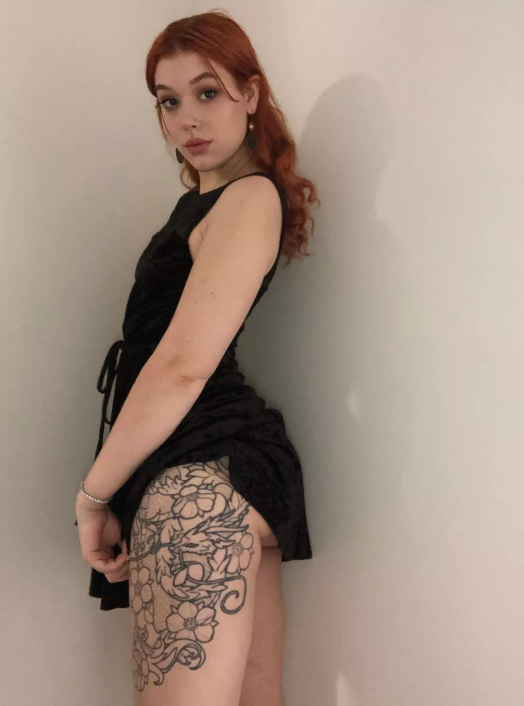 I have tattoos but I'm not sure if I'm hot 🙈