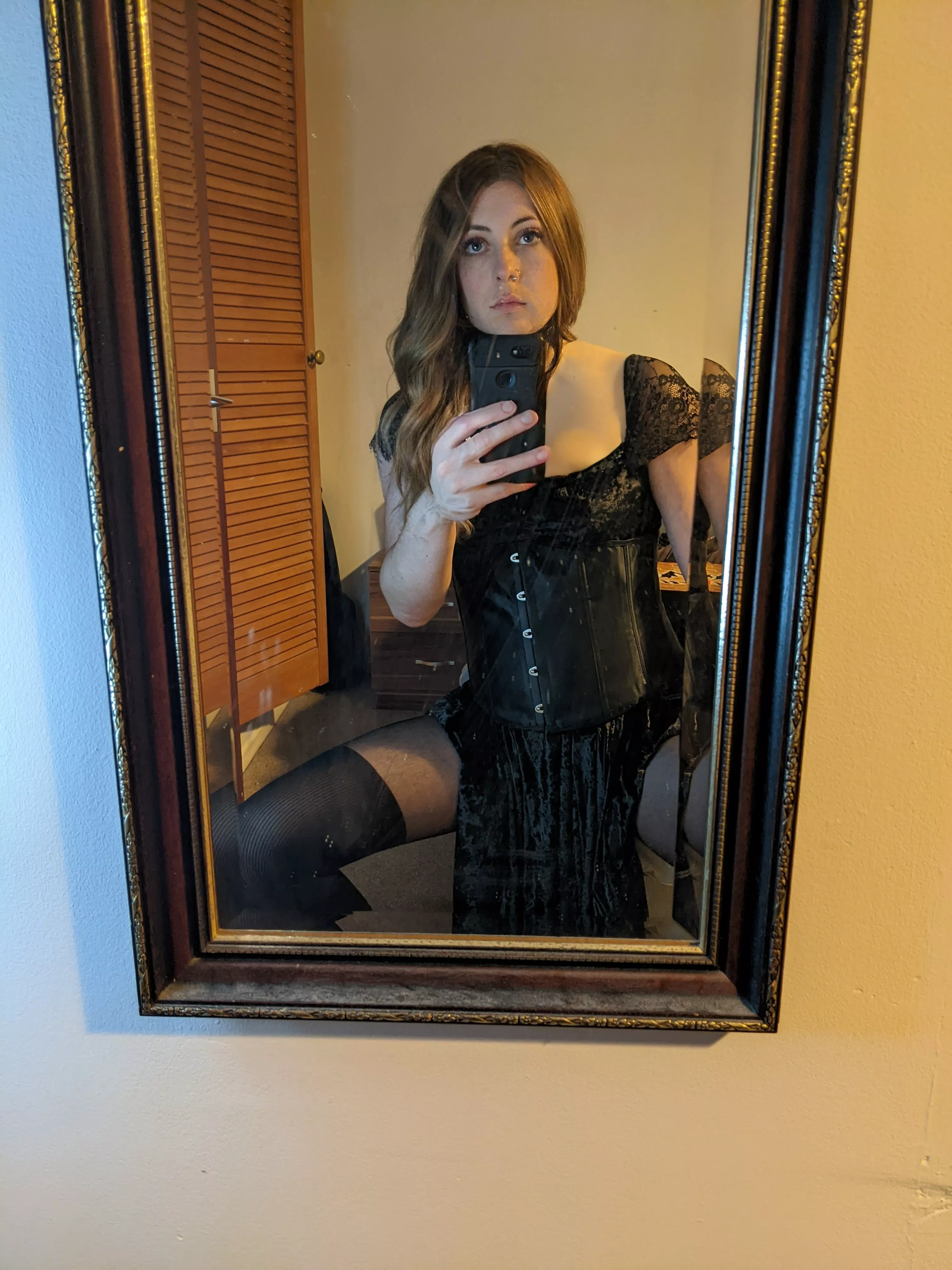 I heard you like cute Emo girls? 🖤