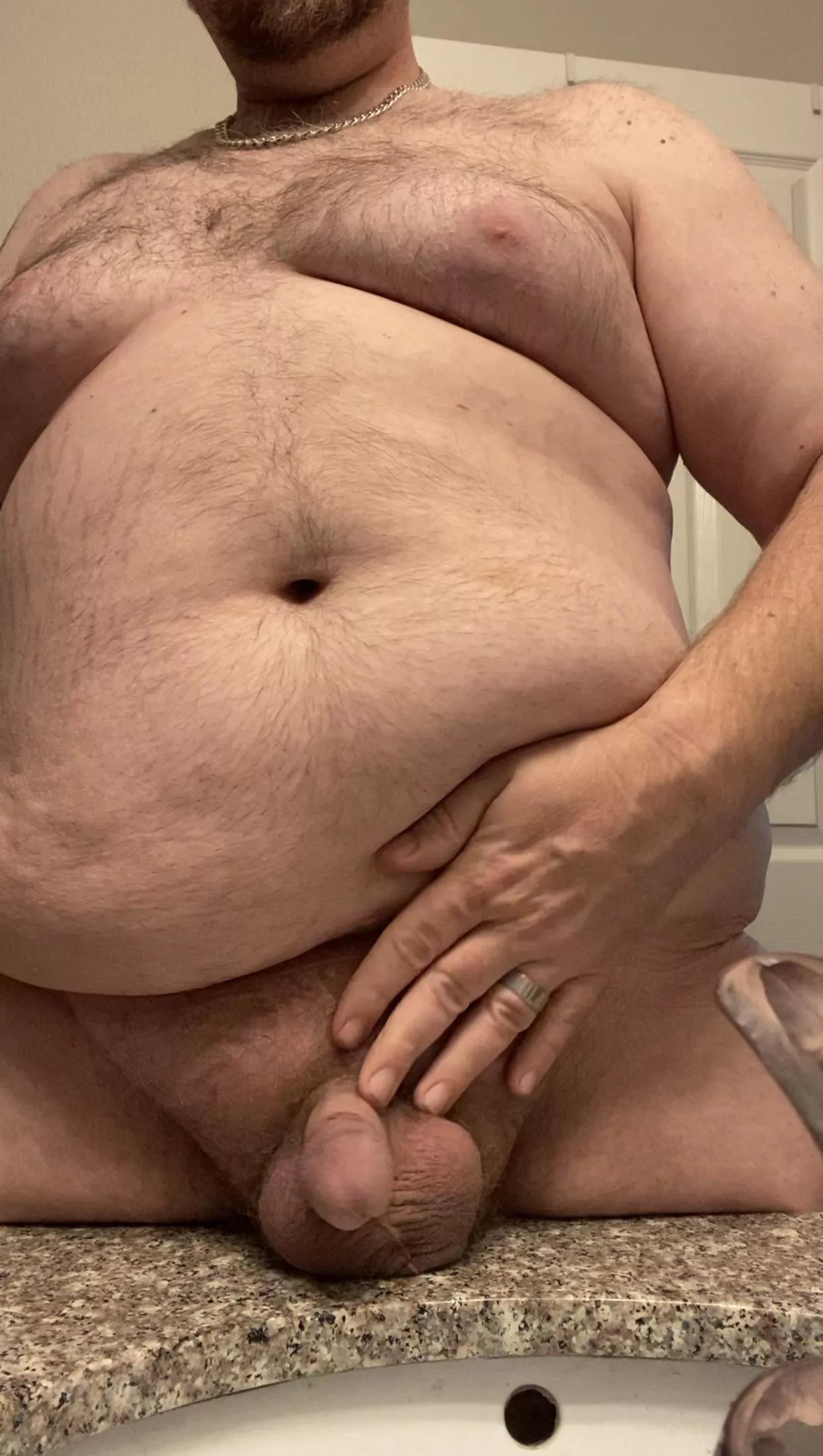 I honestly feel significantly more confident and comfortable in my own body thanks to r/gaybears. It’s nice to know some people find you sexy. I honestly feel significantly more confident and comfortable in my own body thanks to r/gaybears. It’s nice to know some people find you sexy.