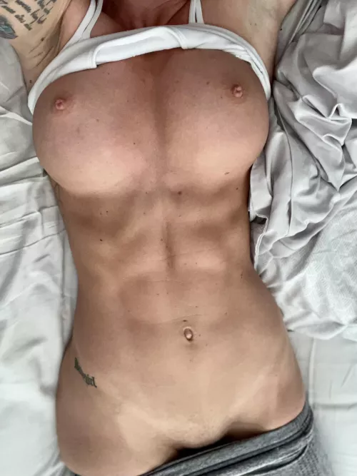 I hope abs are considered sexy 😉