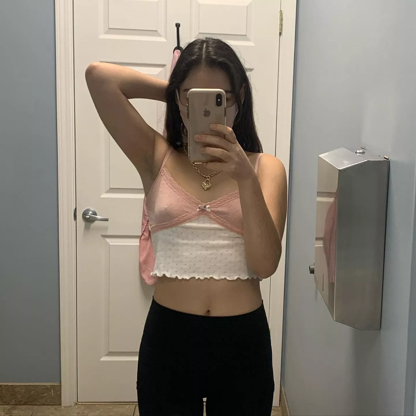 i hope brunettes are your type:)