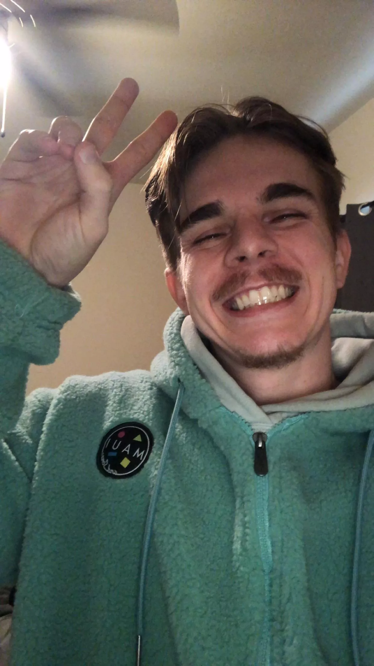 I hope everyone woke up today ready to rock this week π I hope everyone woke up today ready to rock this week π