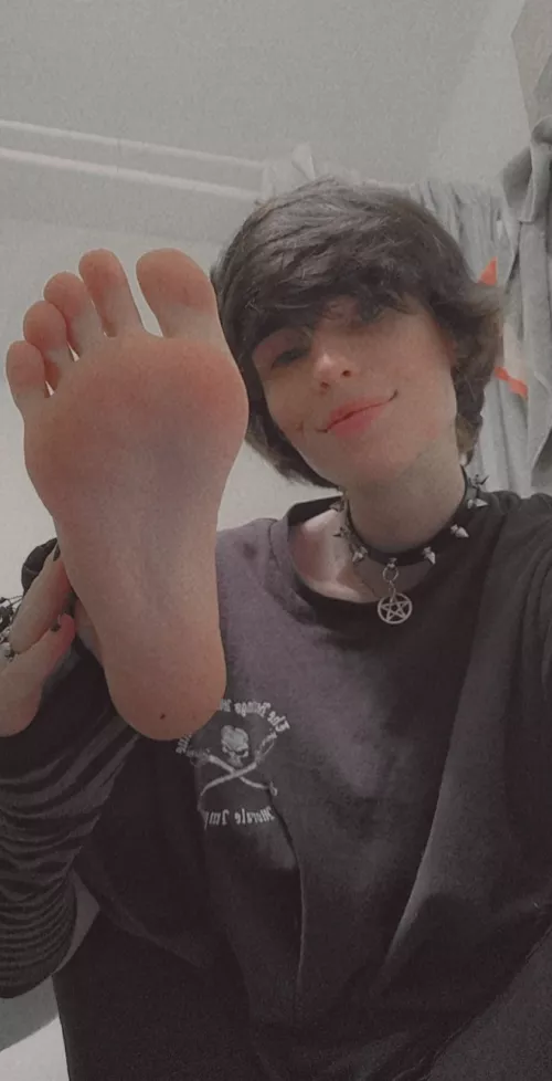 I hope people like alt girls here