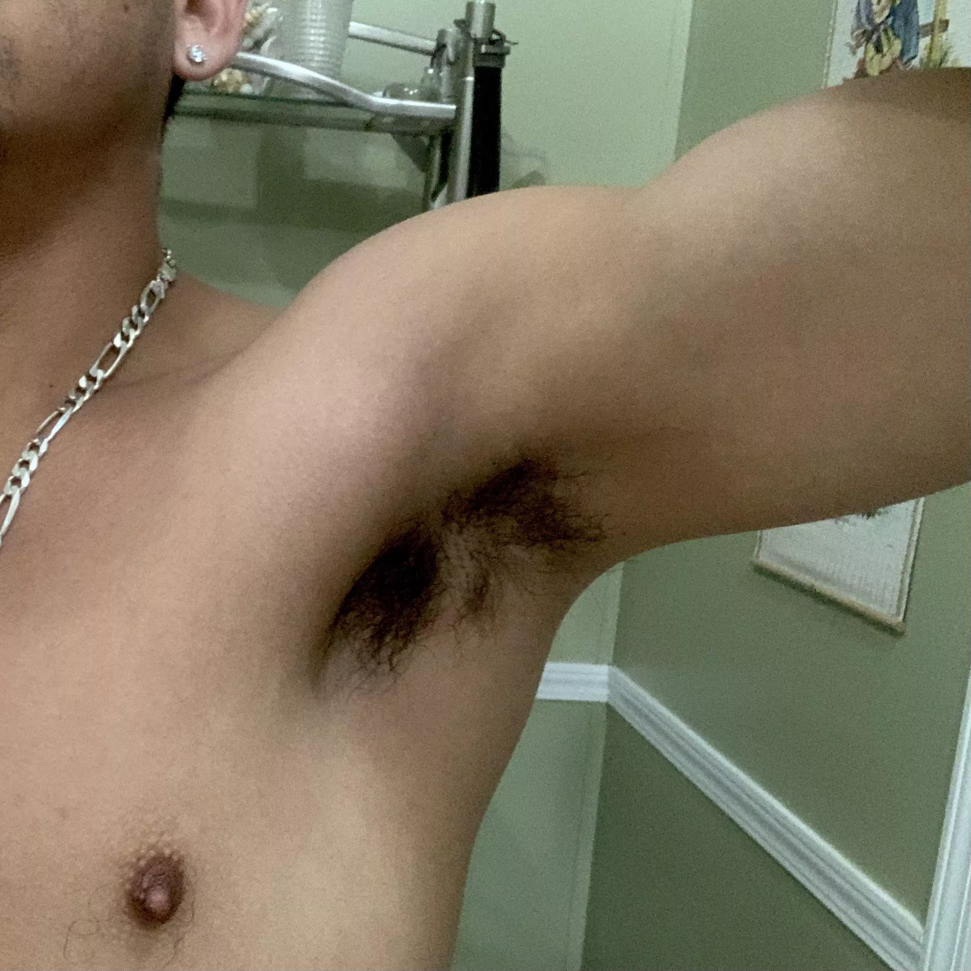 I hope the guys working out next to me enjoyed the hairy gay armpit musk I hope the guys working out next to me enjoyed the hairy gay armpit musk