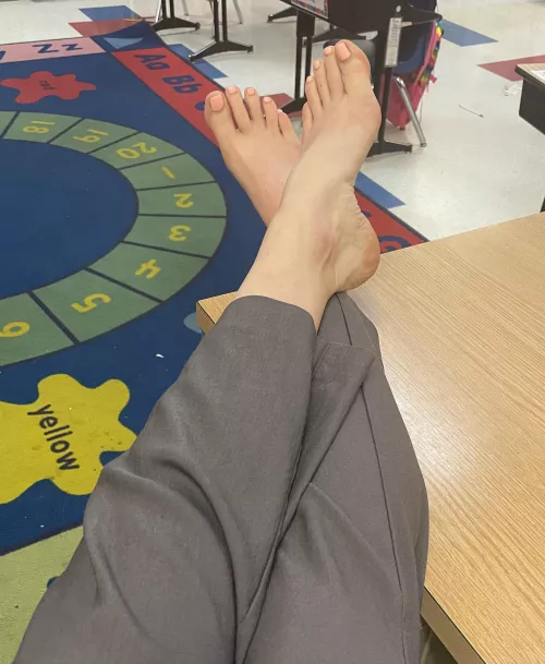 I hope the janitor doesnβt mind cleaning while I relax
