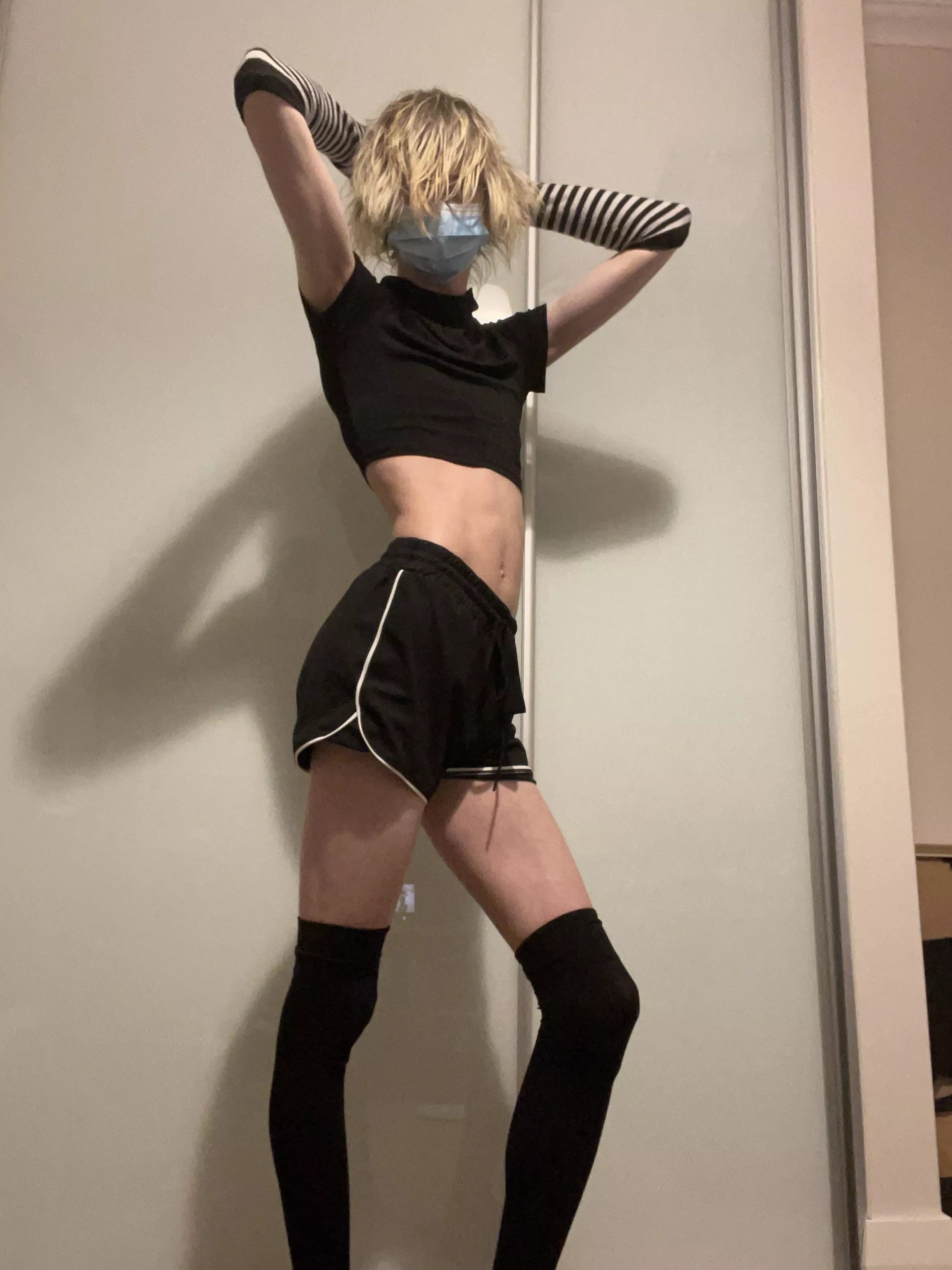 I hope you cuties are having a good day/night 😘