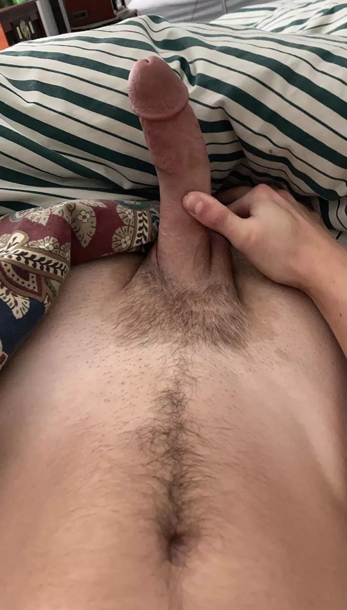 I hope you don’t mind I lean to the left 🙄