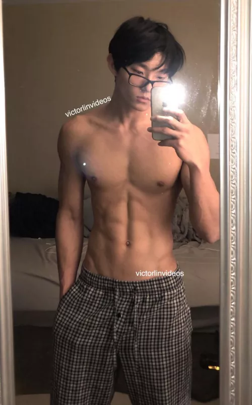 i hope you like 6’2 chiseled korean guys
