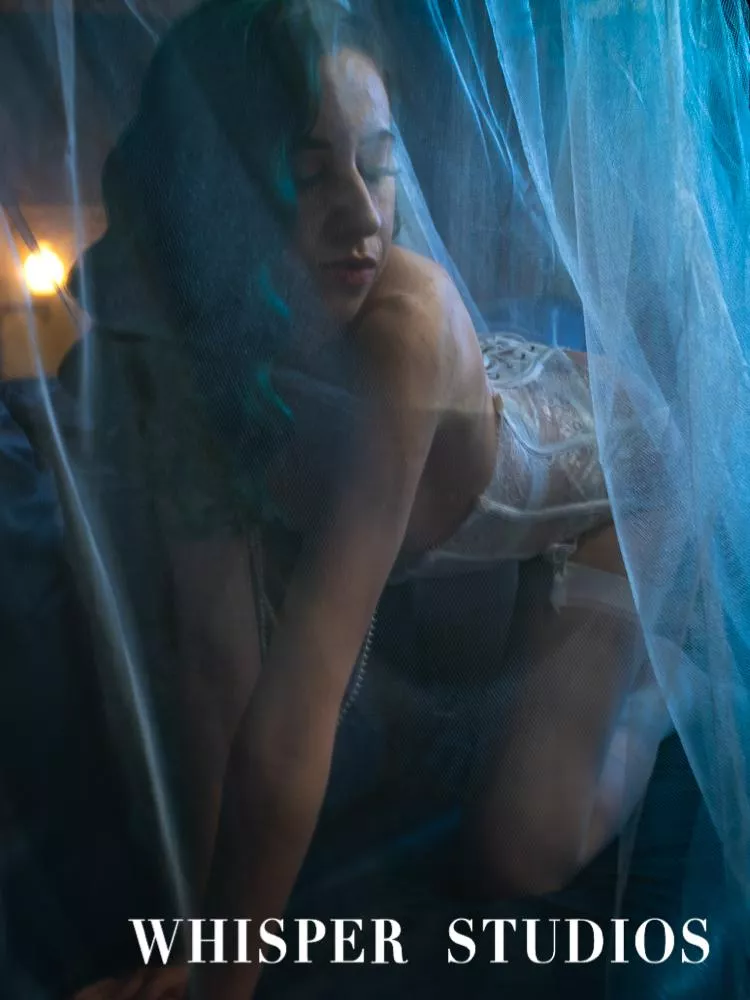 I just wanna get stoned and eat chocolate.