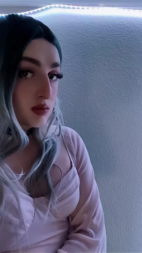 I just want hugs 🥺